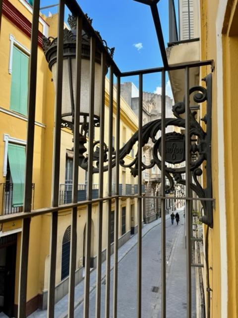 Ti1 Estiloso Loft 120M De La Catedral Tomas De Ibarra Street Севилья Экстерьер фото